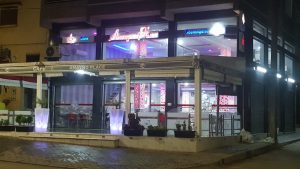 Café Bien équipé a vendre a Settat